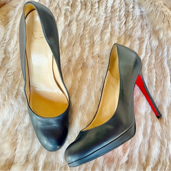 Christian Louboutin Shoes - Christian Louboutin Black Leather New Simple Pumps